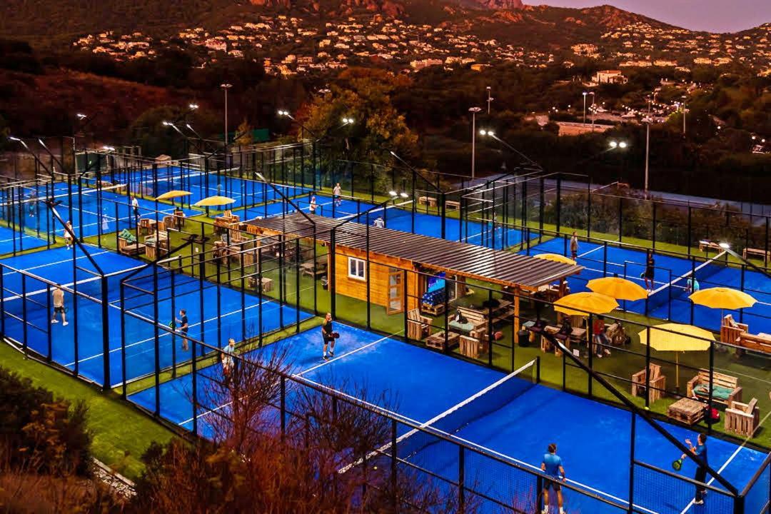 Agay Cap Esterel, Le Village Belvedere T2 Climatise Rez-De-Jardin, Vue Mer, Piscine Et Parking Inclus Сен-Рафаель Екстер'єр фото