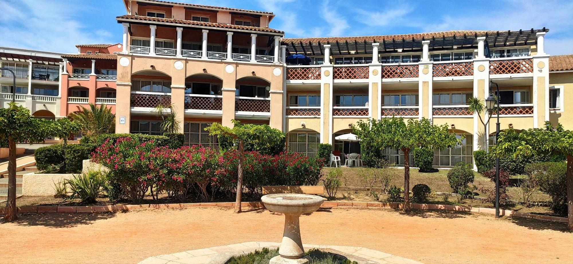 Agay Cap Esterel, Le Village Belvedere T2 Climatise Rez-De-Jardin, Vue Mer, Piscine Et Parking Inclus Сен-Рафаель Екстер'єр фото